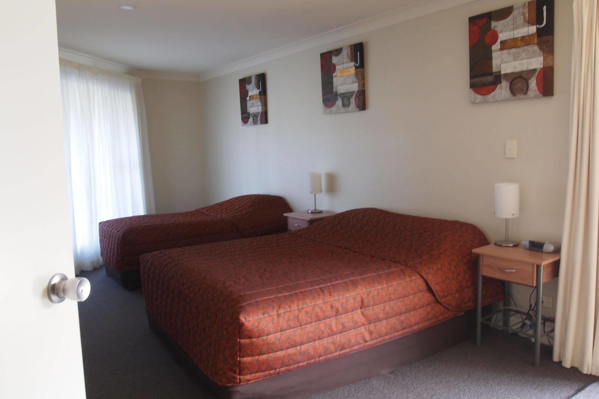 Alexander Cameron Suites Penola Zewnętrze zdjęcie